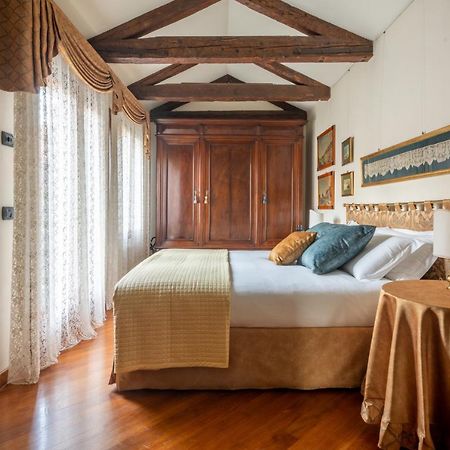 Ferienwohnung Garden Mansion With Private Mooring R&R Venedig Exterior foto