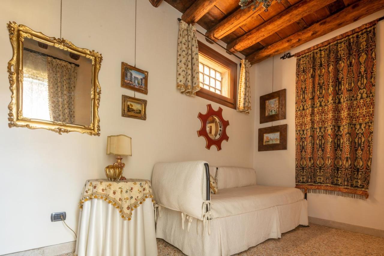 Ferienwohnung Garden Mansion With Private Mooring R&R Venedig Exterior foto