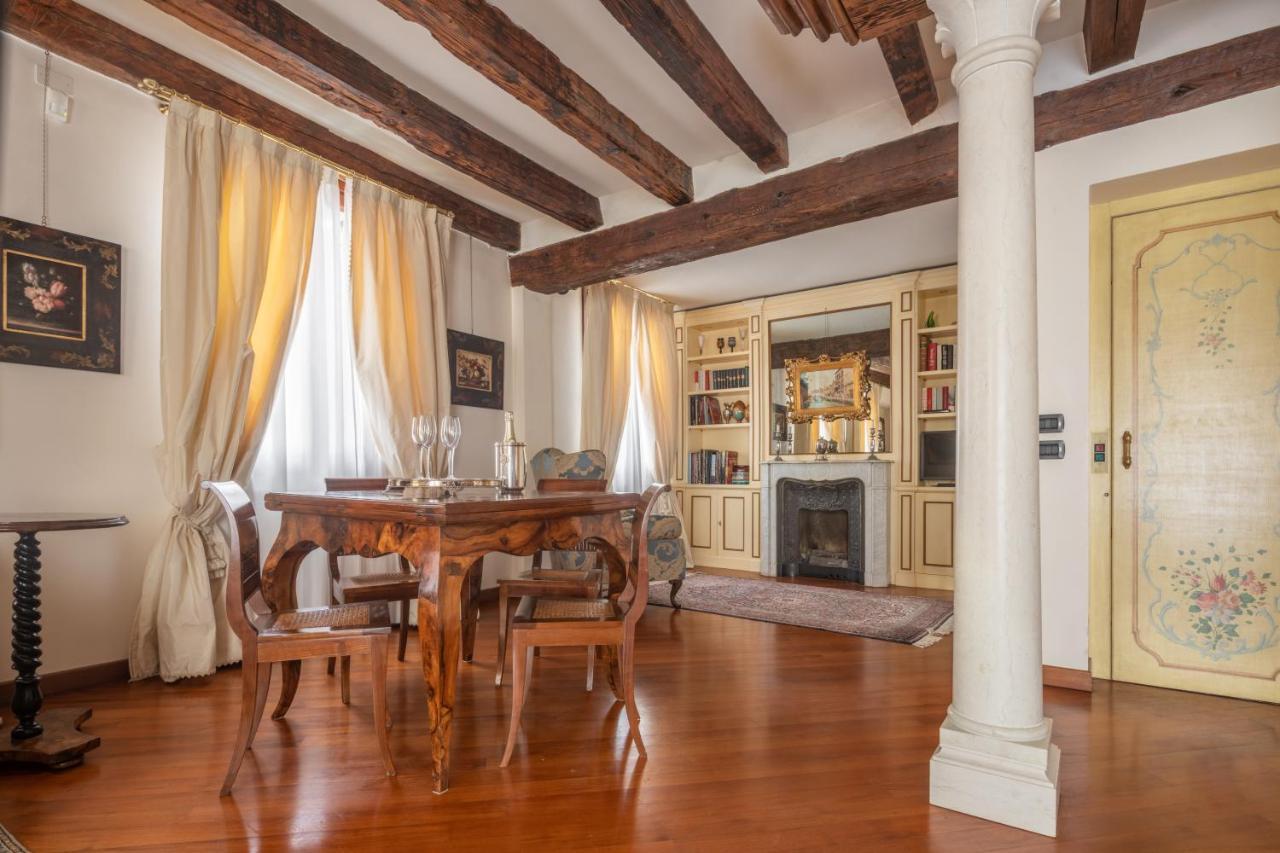 Ferienwohnung Garden Mansion With Private Mooring R&R Venedig Exterior foto
